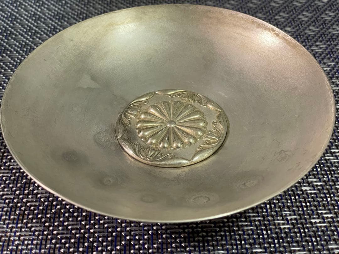 銀杯　常陸宮家（菊花紋）　皇室　重量251g