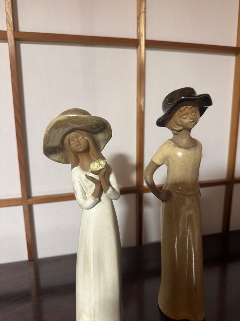 陶器製 女性像 2体セット