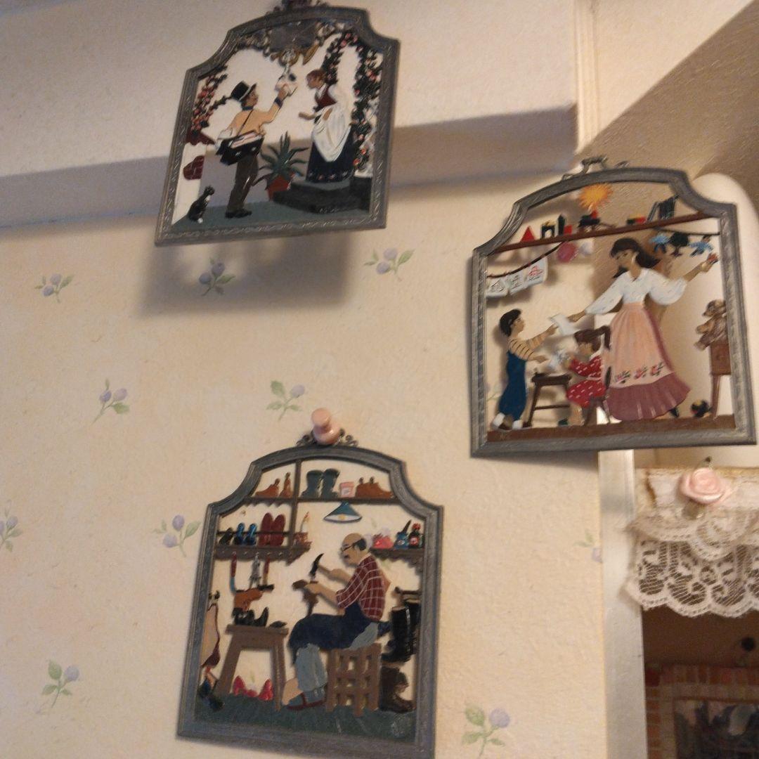 値下げ　美品ヨーロッパで購入　家庭的なシーンのアートパネルセット