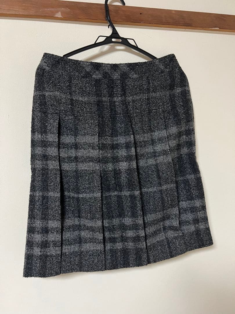 【11月末に処分！最終値下げです】 Burberry チェックスカート