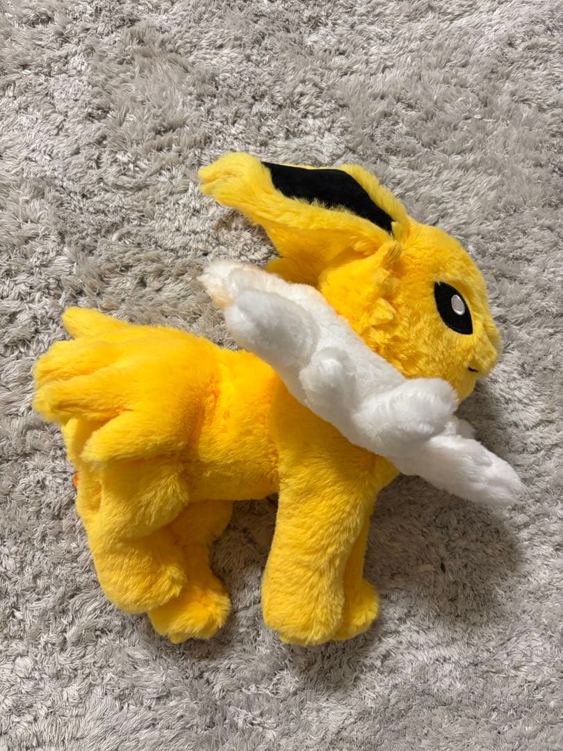 ポケモン くたくたたった サンダース Mサイズ