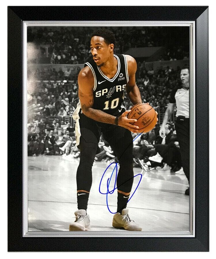 直筆サイン入り写真 デマー・デローザン サンアントニオ・スパーズ SA鑑定済