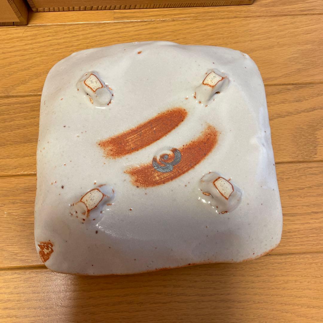 仙山窯 安藤日出武 作 絵志野 平皿 幅約20cm 丸皿約19cm 共箱付