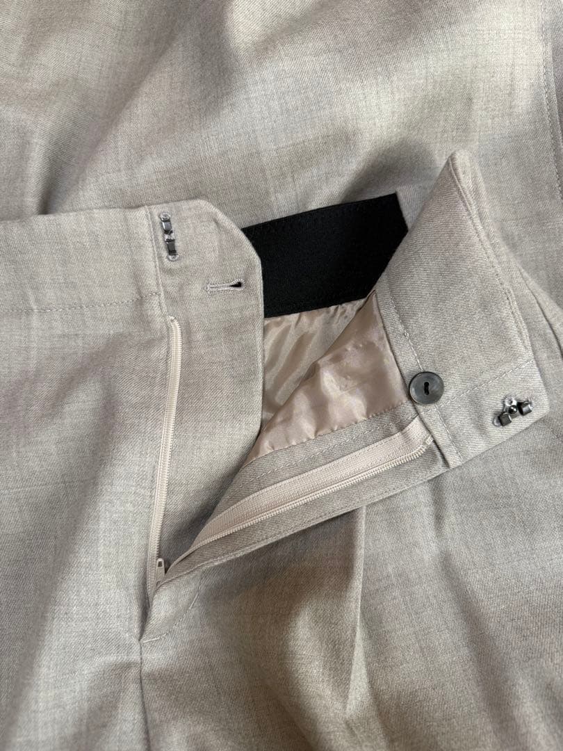 アドーア　ウールサキソニーパンツ　ウール　パンツ