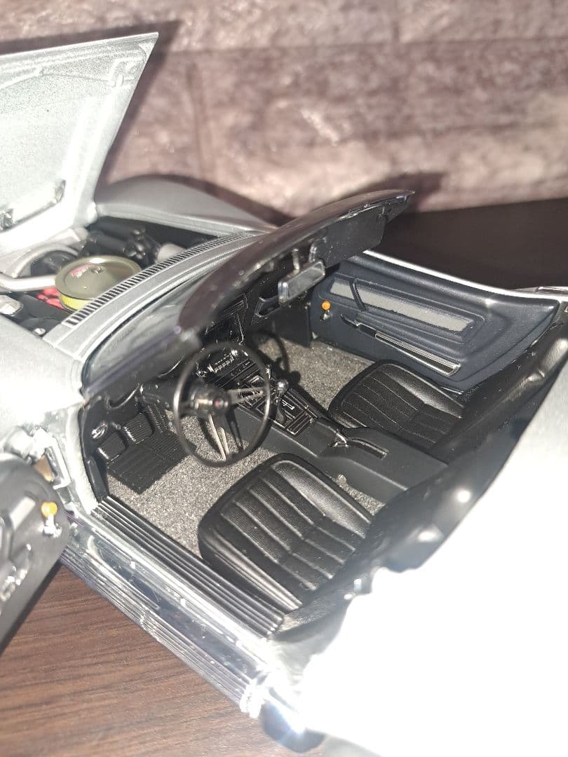 1/18 オートアート シボレーコルベットC3コンバーチブル