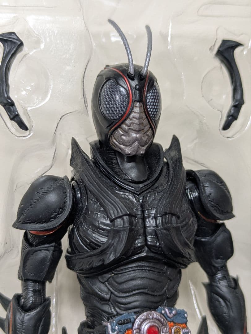 S.H.Figuarts 仮面ライダーSHADOWMOON　 BLACK SUN