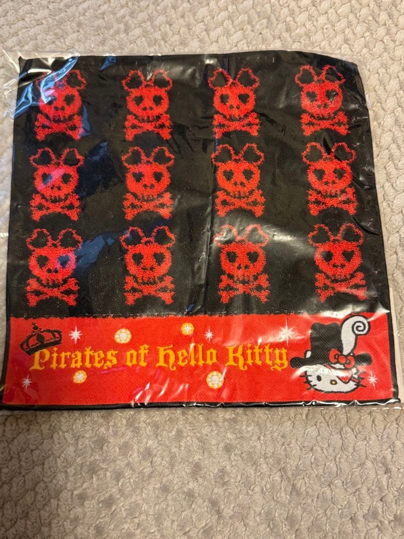 【新品未使用】Pirates of Hello Kitty 2点セット