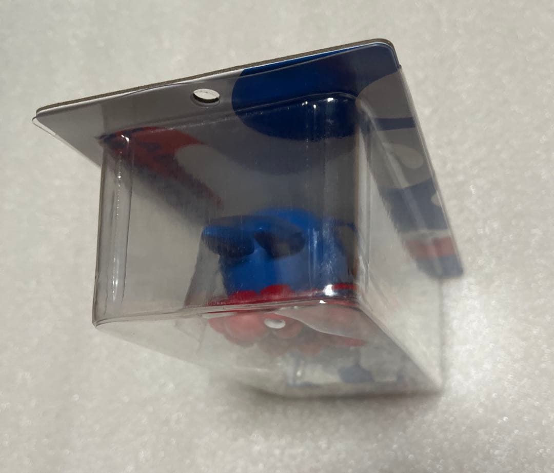 ラブブ　LABUBU MYAKU-MYAKU ストラップ付フィギュア　未開封