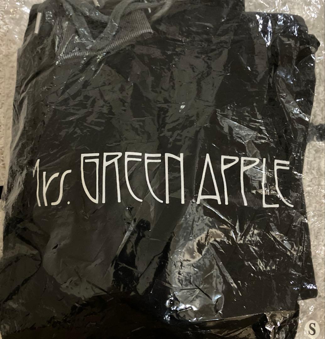 Mrs. GREEN APPLE バベル　フーディ S