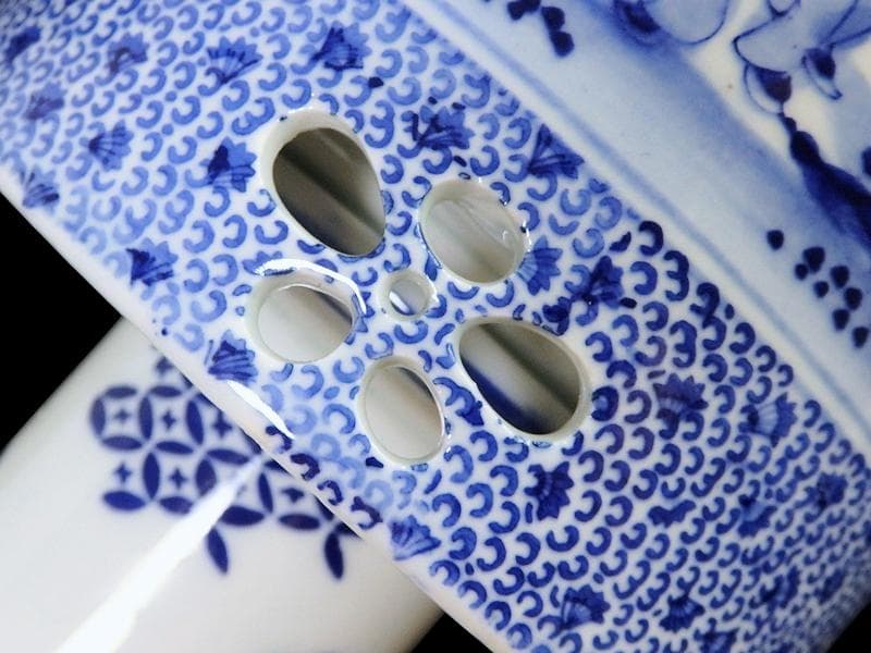 古伊万里　染付　透かし　微塵唐草に唐子　山水紋の図　盃洗　F202ASfbtb