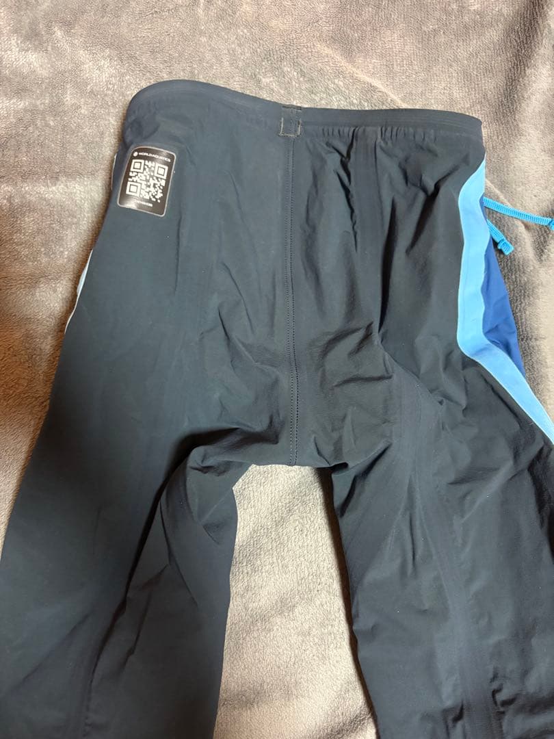 美品‼️arena アクアフォースストーム競泳水着 青/黒