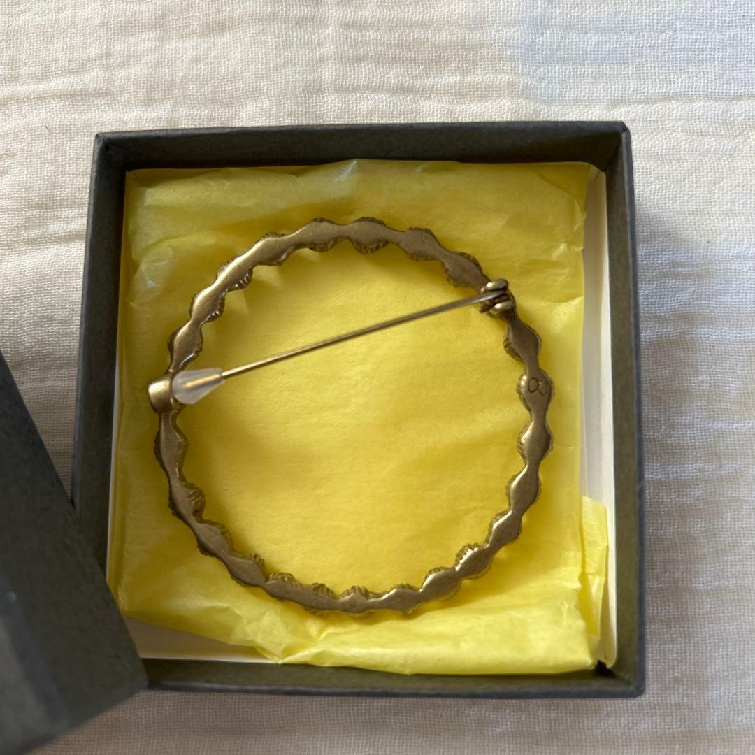 【完売品】ミナペルホネン タンバリン ブローチ アンティークゴールド