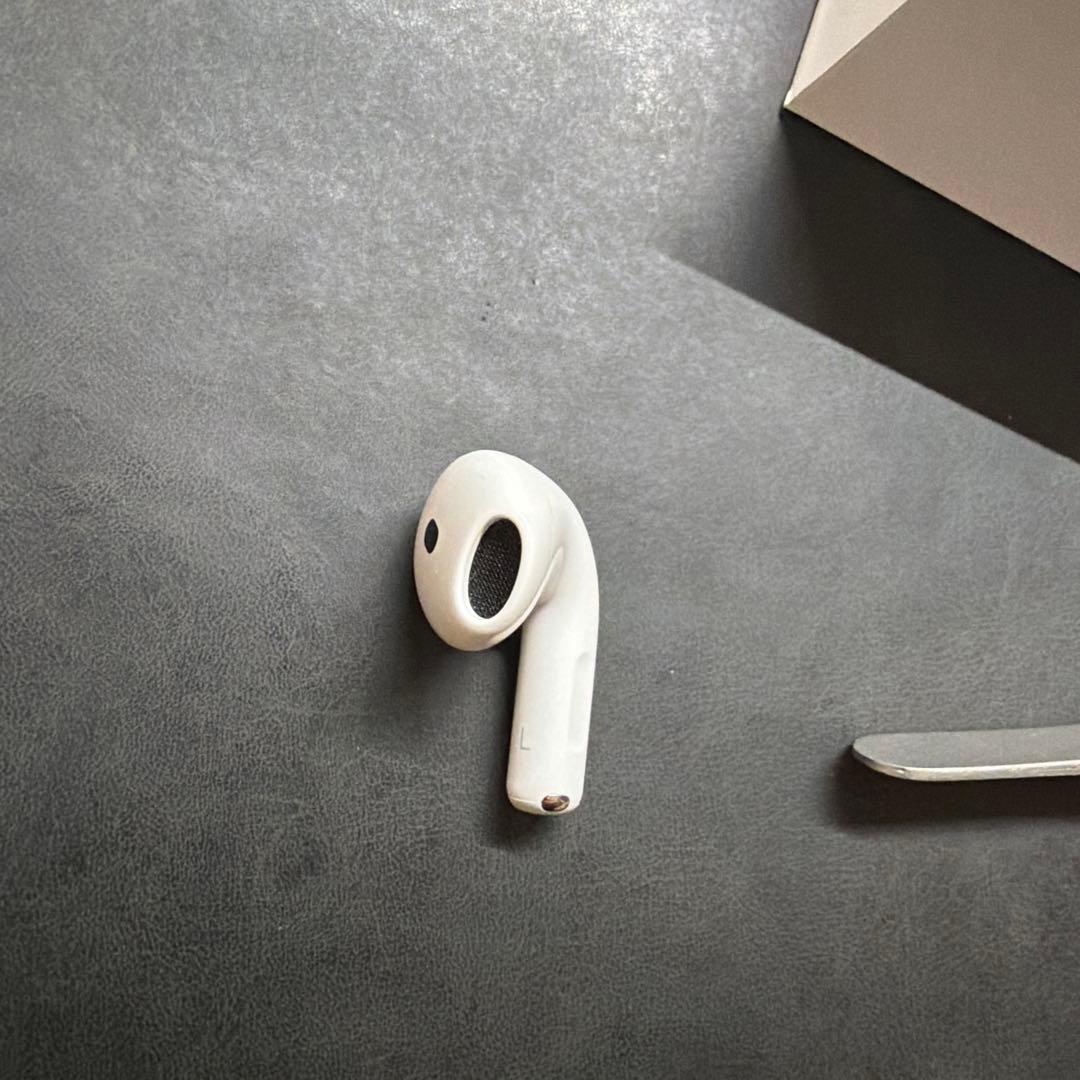 AirPods 4 (正規品)アクティブノイズキャンセル