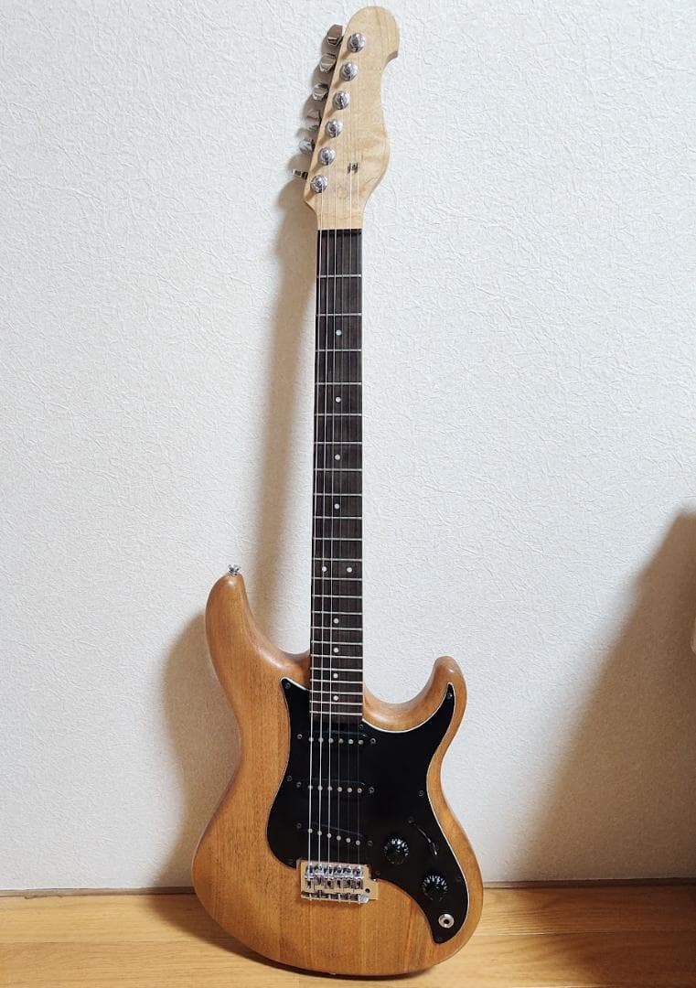 YAMAHA ヤマハ エレキギター SINCE 1887