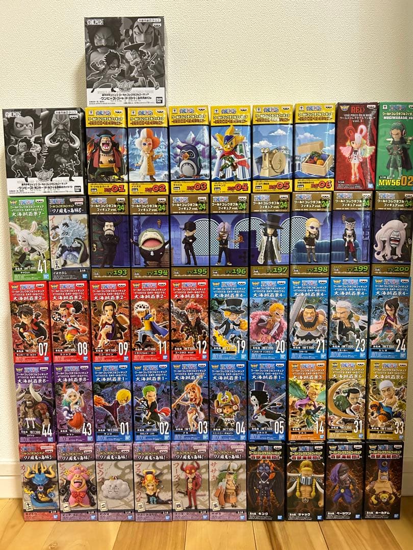 ワンピース　ワールドコレクタブルフィギュア未開封50体