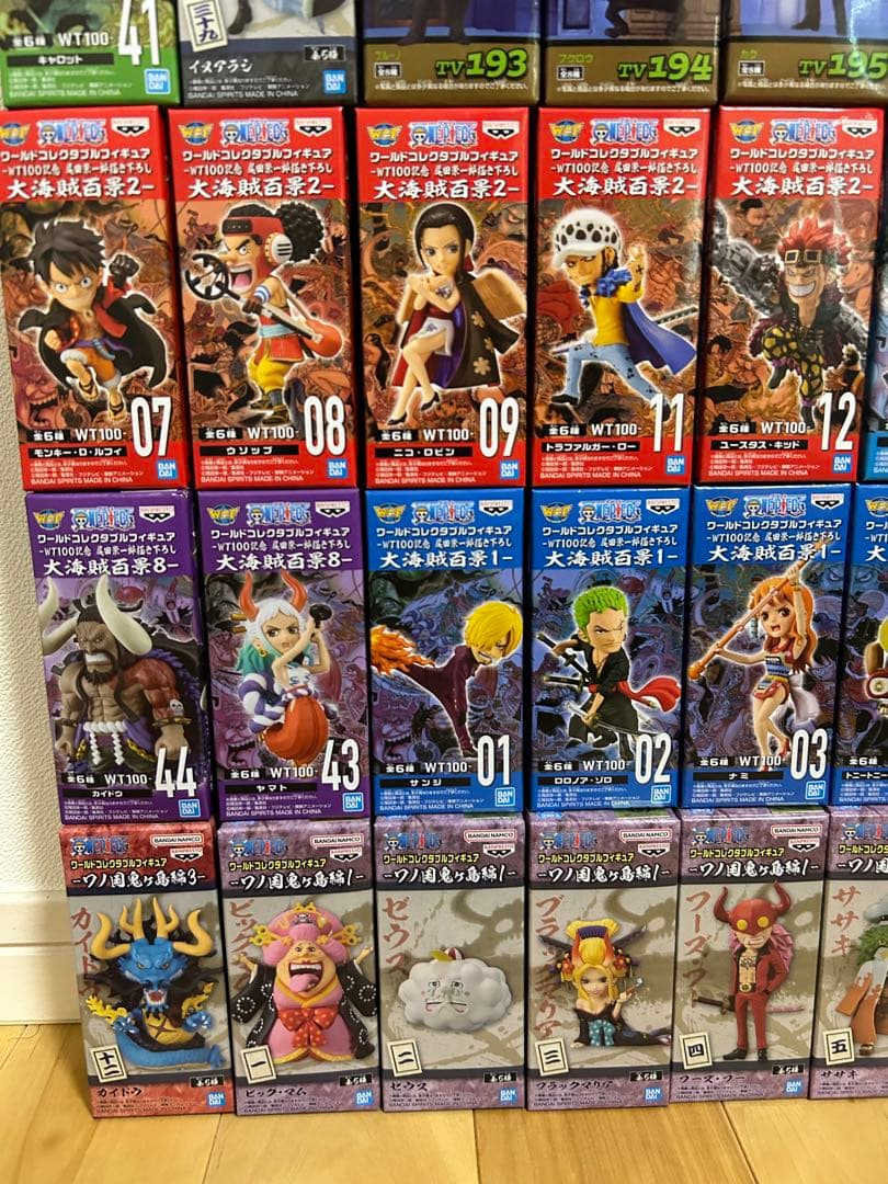 ワンピース　ワールドコレクタブルフィギュア未開封50体