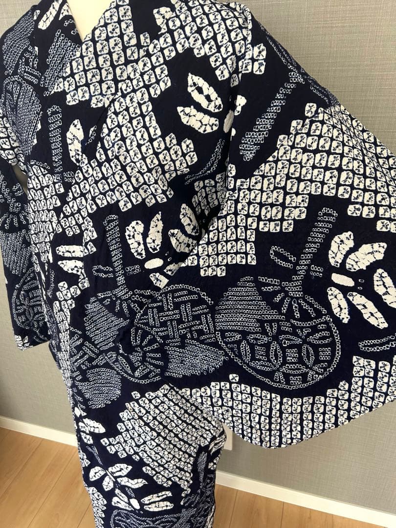 豪華 総絞り トンボ 団扇 模様 浴衣