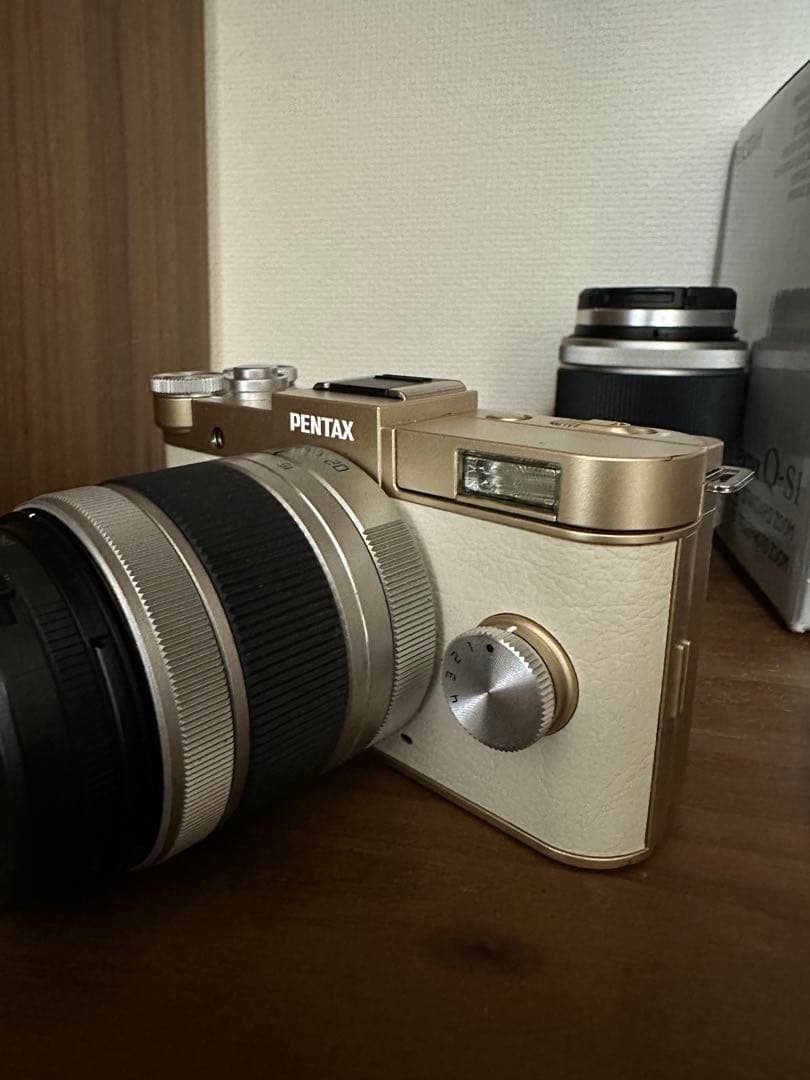 PENTAX Q-S1 ゴールド 2レンズ付き
