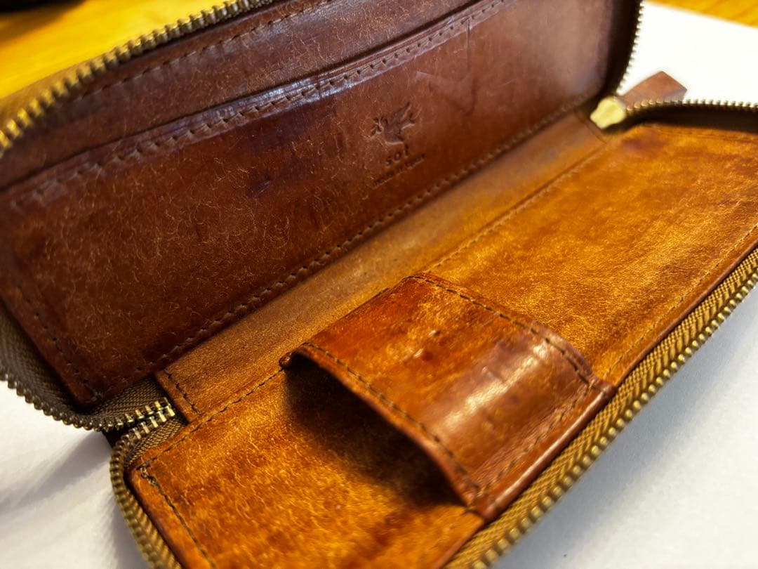 sot プエブロレザー　ラウンドファスナーペンケース　筆箱　おまけ付き