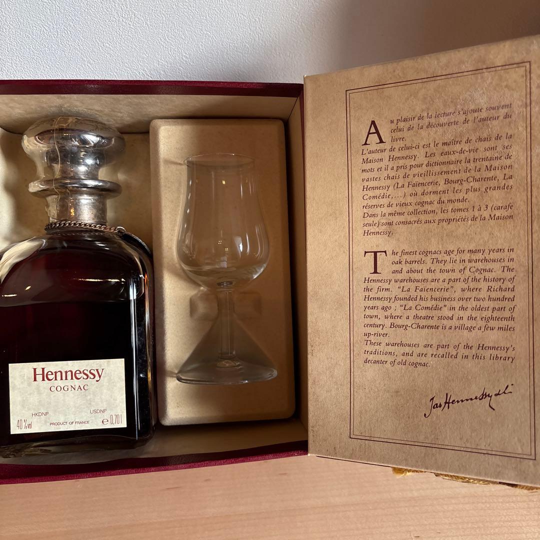 メ*1様 ヘネシー　コニャック　ブック