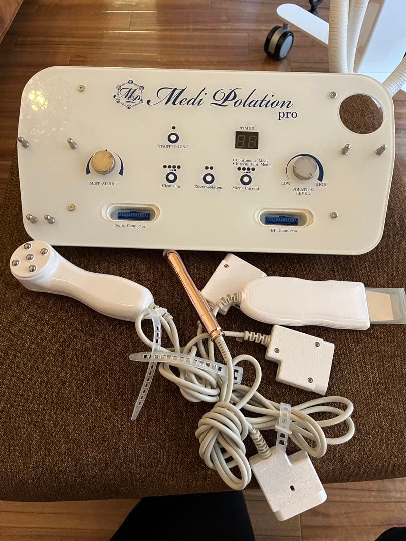 値下げしました！メディポレーション　目元専用ヘッド付き