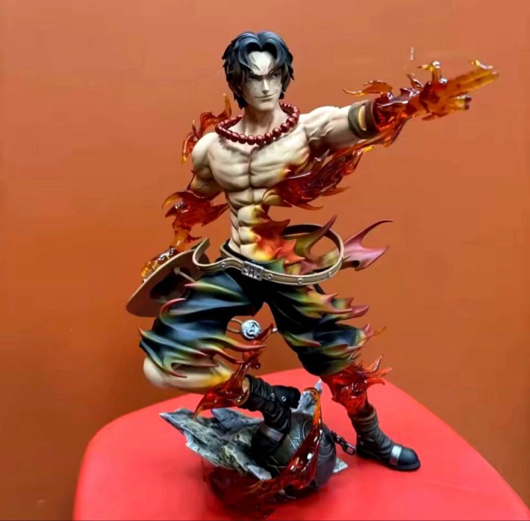 ONE PIECEフィギュア　ポートガス・D・エース　フィギュア