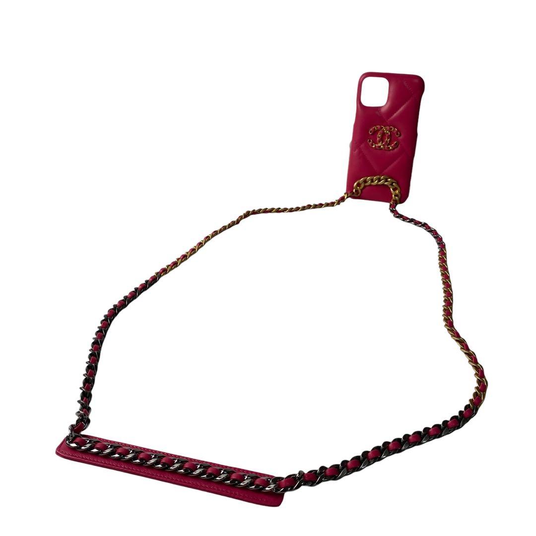 シャネルCHANELココマーク iPhoneケース マトラッセチェーン