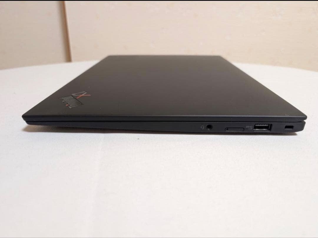 ThinkPad X1 Carbon Gen9 i7/16G/タッチ/LTE