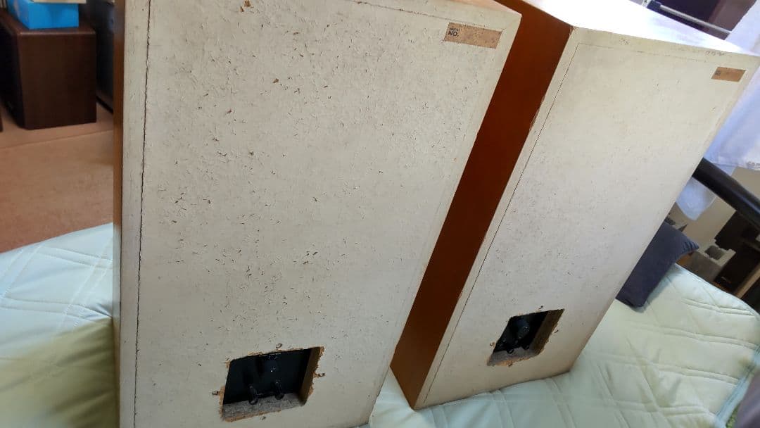 オンキョウスピーカー  E-212A