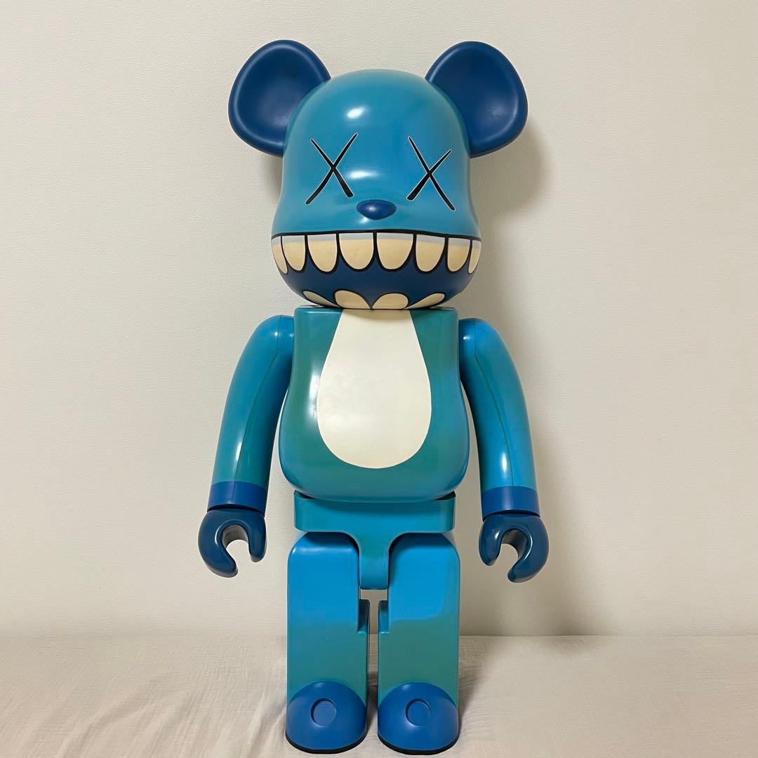 ベアブリック KAWS CHOMPERS a-nation 1000% 箱有り