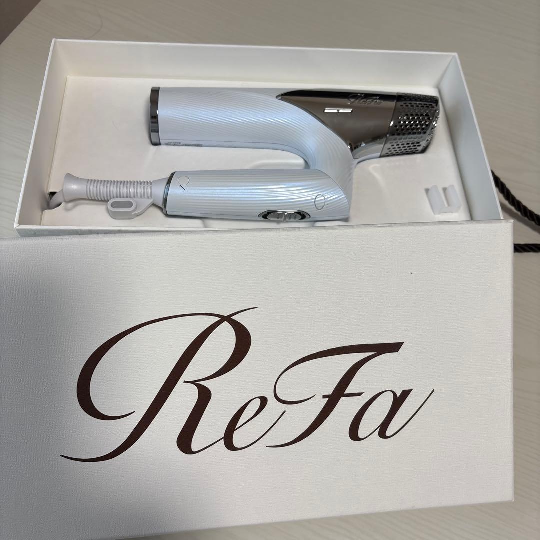 【ジャンク品】ReFa ビューティックドライヤースマート　ホワイト 2024年製