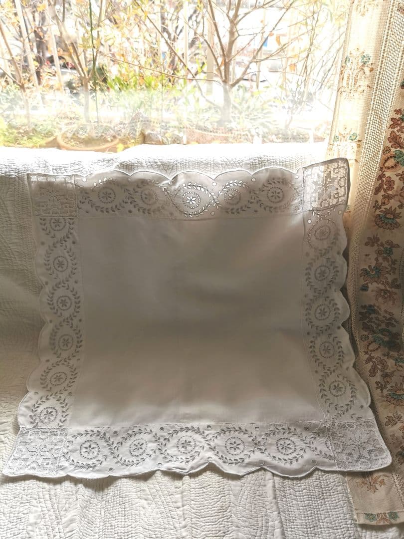 アンティーク フランス オープンカットワーク刺繍＆フィレレース クッションカバー