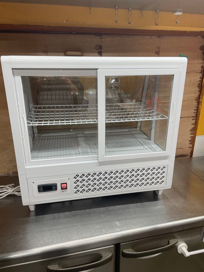 冷蔵　ショーケース ドリンクショーケース　中型 ホワイト　美品　冷蔵庫