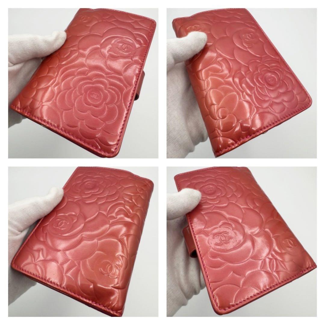 ギフト対応　シャネル財布　マトラッセ　カメリア　ミディアムウォレット　エナメル