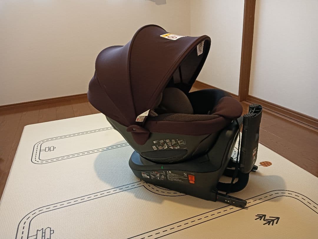 エールベベ　クルット4i