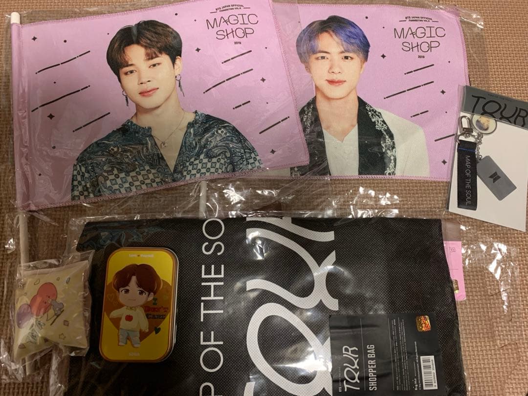BTS グッズ まとめ売り
