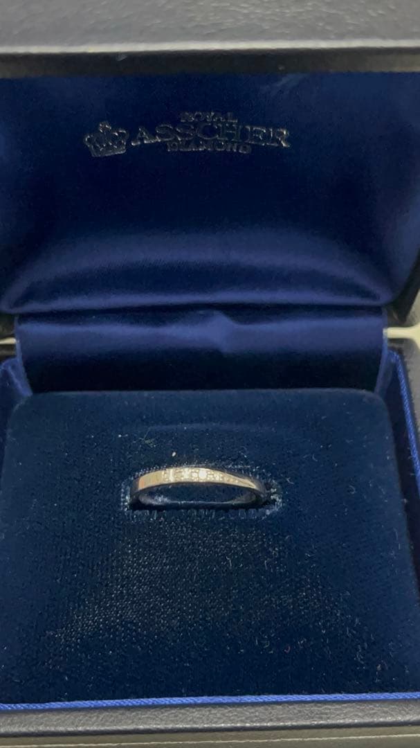 ロイヤルアッシャー　リング