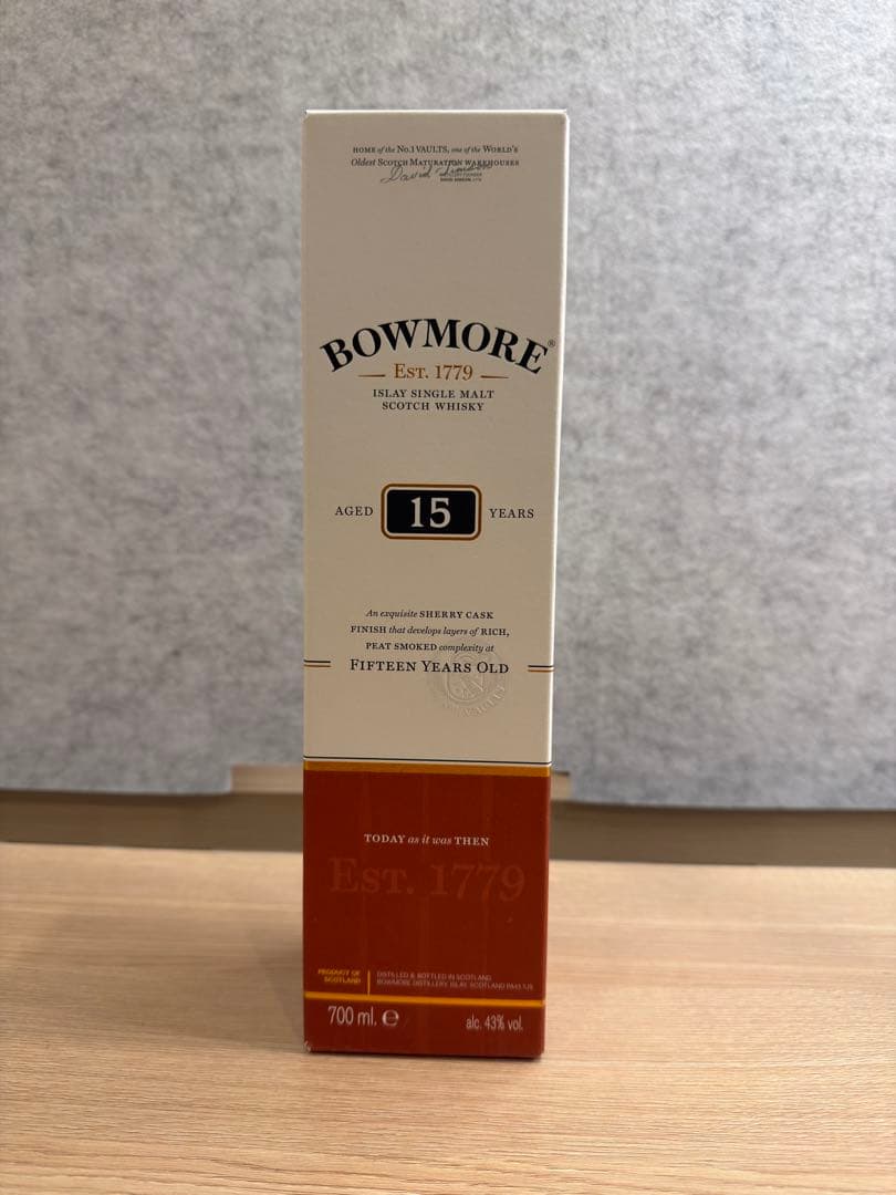 BOWMORE 15年 700ml ウイスキー