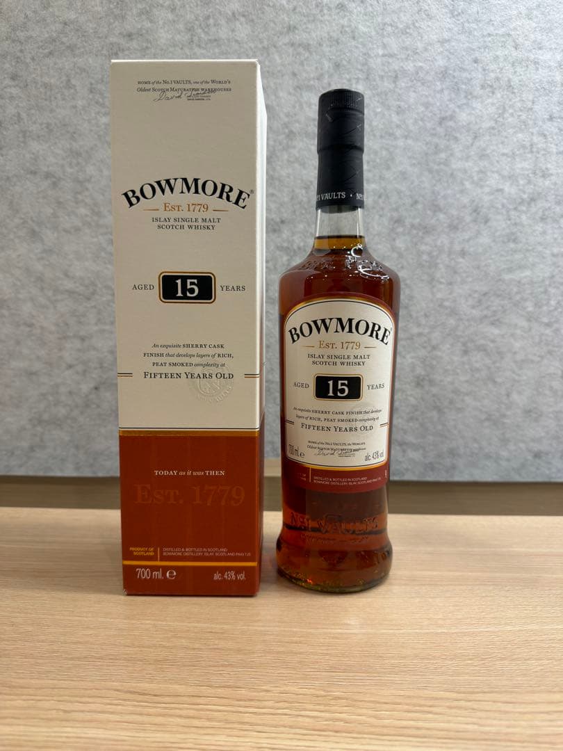 BOWMORE 15年 700ml ウイスキー