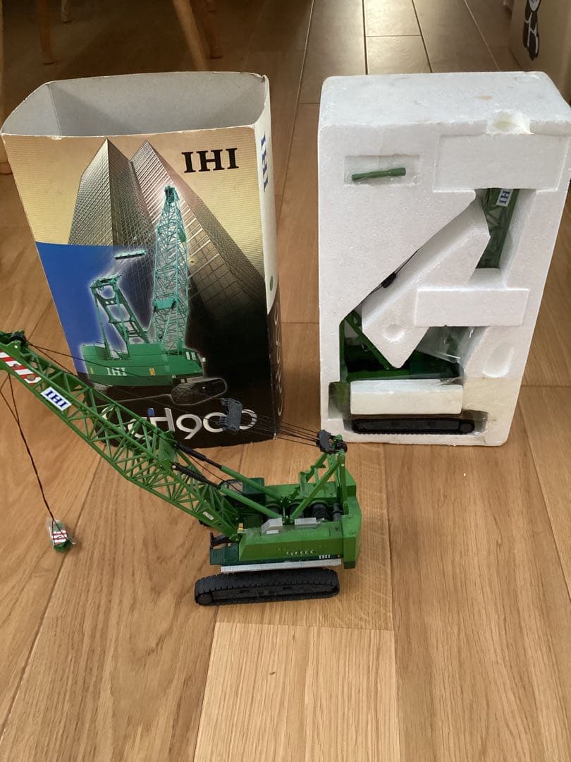 IHI CCH900 90t吊クローラークレーン ダイキャストモデル新品