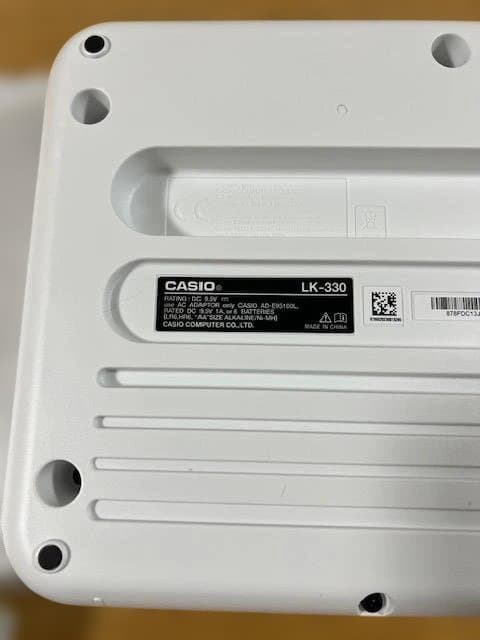 カシオ LK-330 Casiotone 光ナビゲーションキーボード LK330