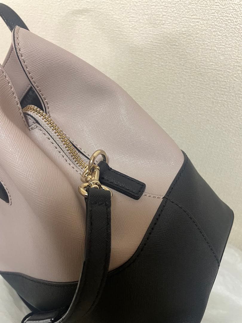 kate spade ショルダーバッグ　フラグメントケース付き