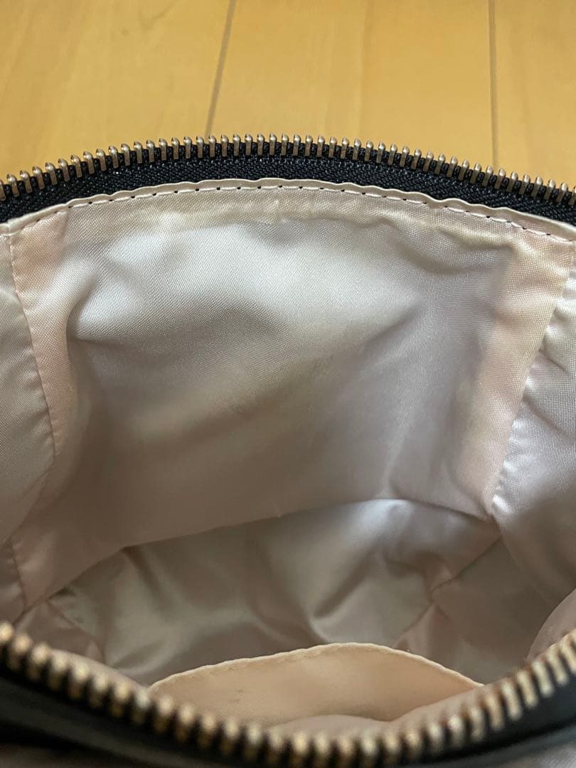【お値下げ】repetto（レペット） レザーショルダーバッグ 黒 保存袋付き