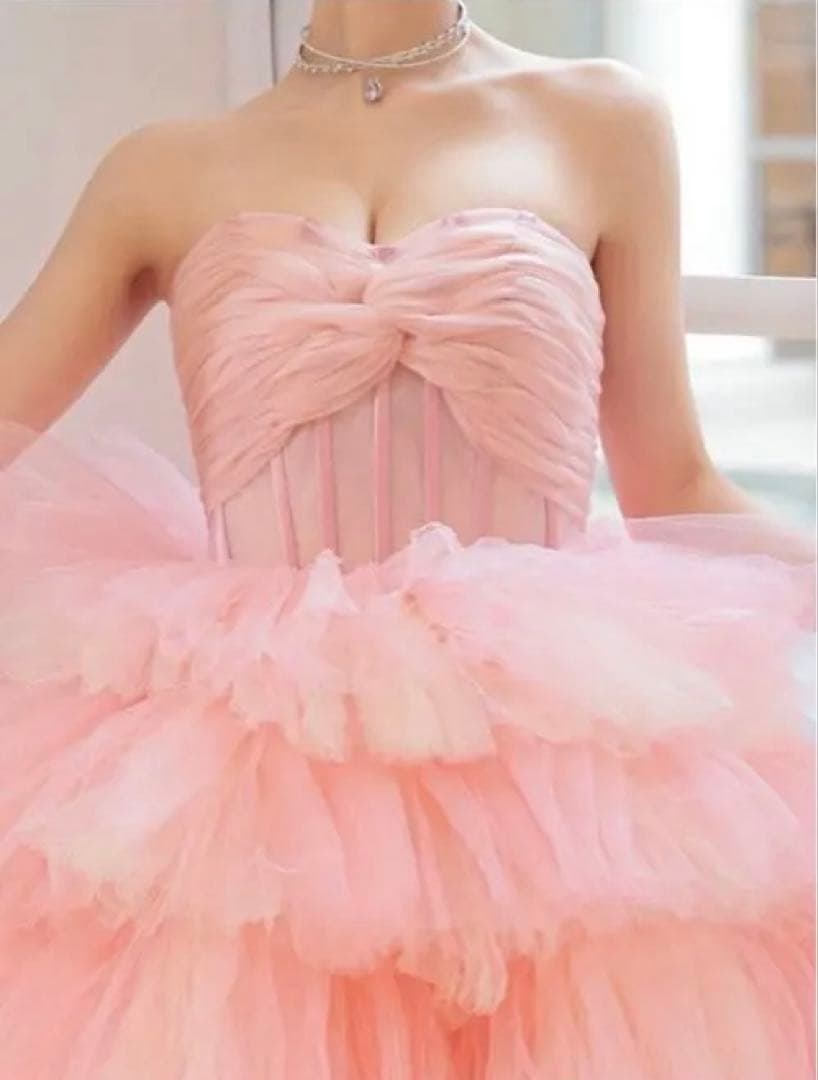 ピンク チュールドレス フリル付き