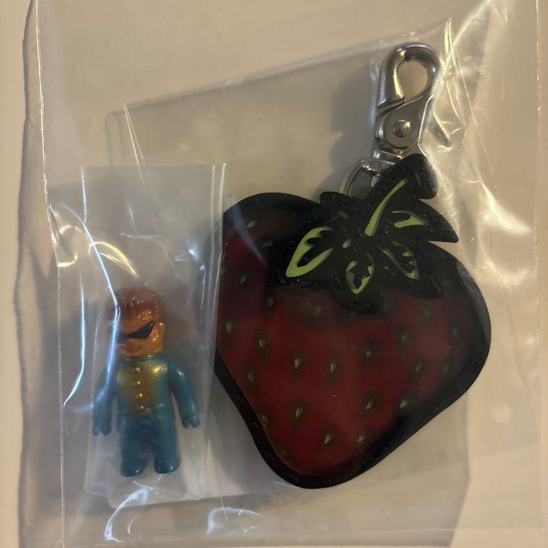 キーホルダー・アクリルキーホルダー insane ANARCHIC ADJUSTMENT beams goccodo