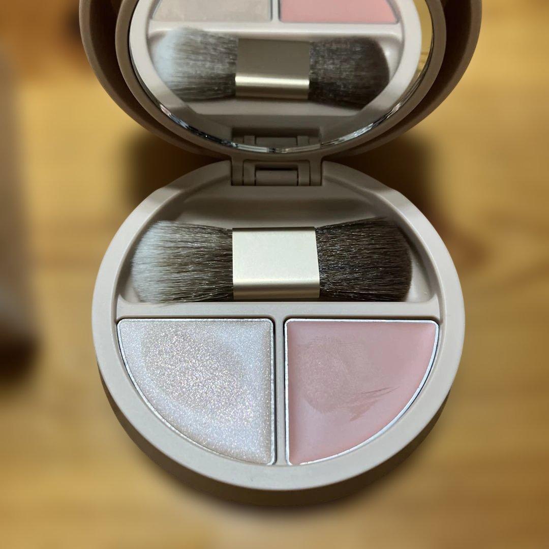 【ブリリアージュ】オーセンティックウーマンエフォートレスシック20下地、リップ