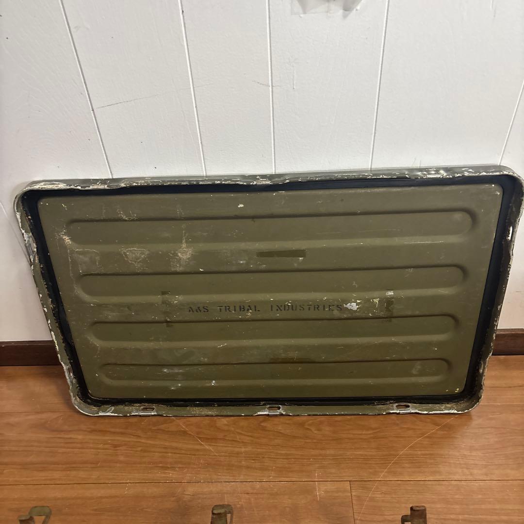 米軍　実物　アルミコンテナ　送料無料