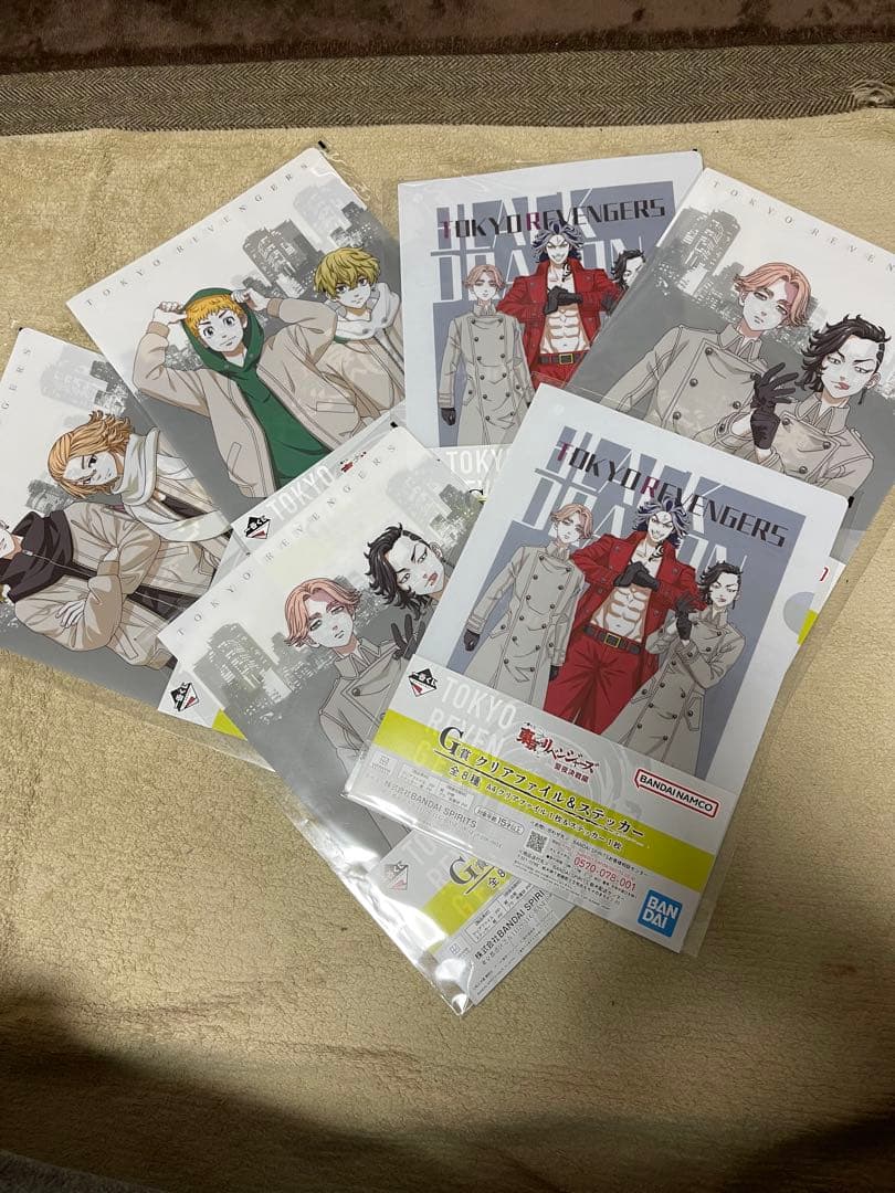 東京リベンジャーズ　フィギュア➕クリアファイル