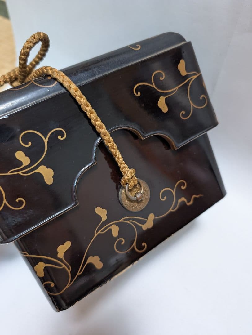 【骨董品】蒔絵手箱