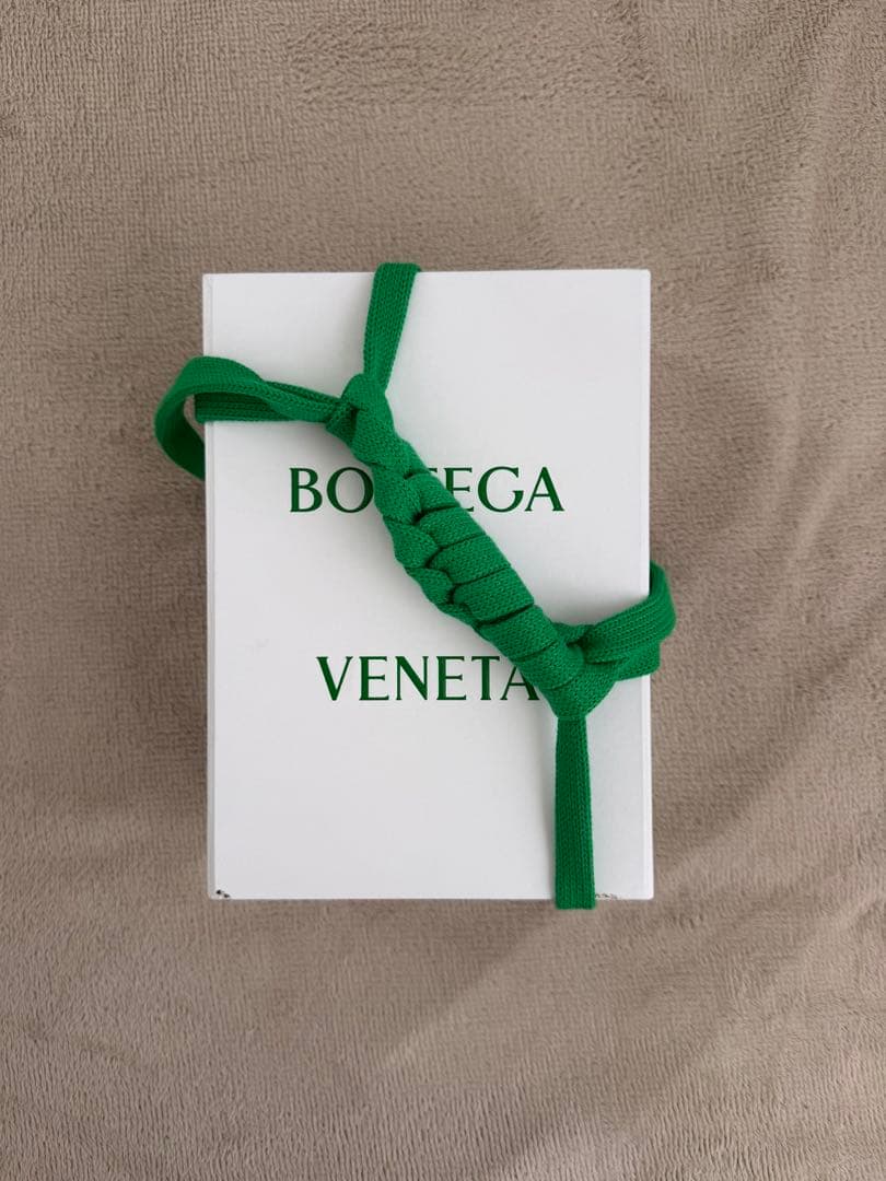 BOTTEGA VENETA ボッテガヴェネタ パスポートケース